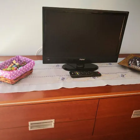 Atic Del Caragol Guest house *